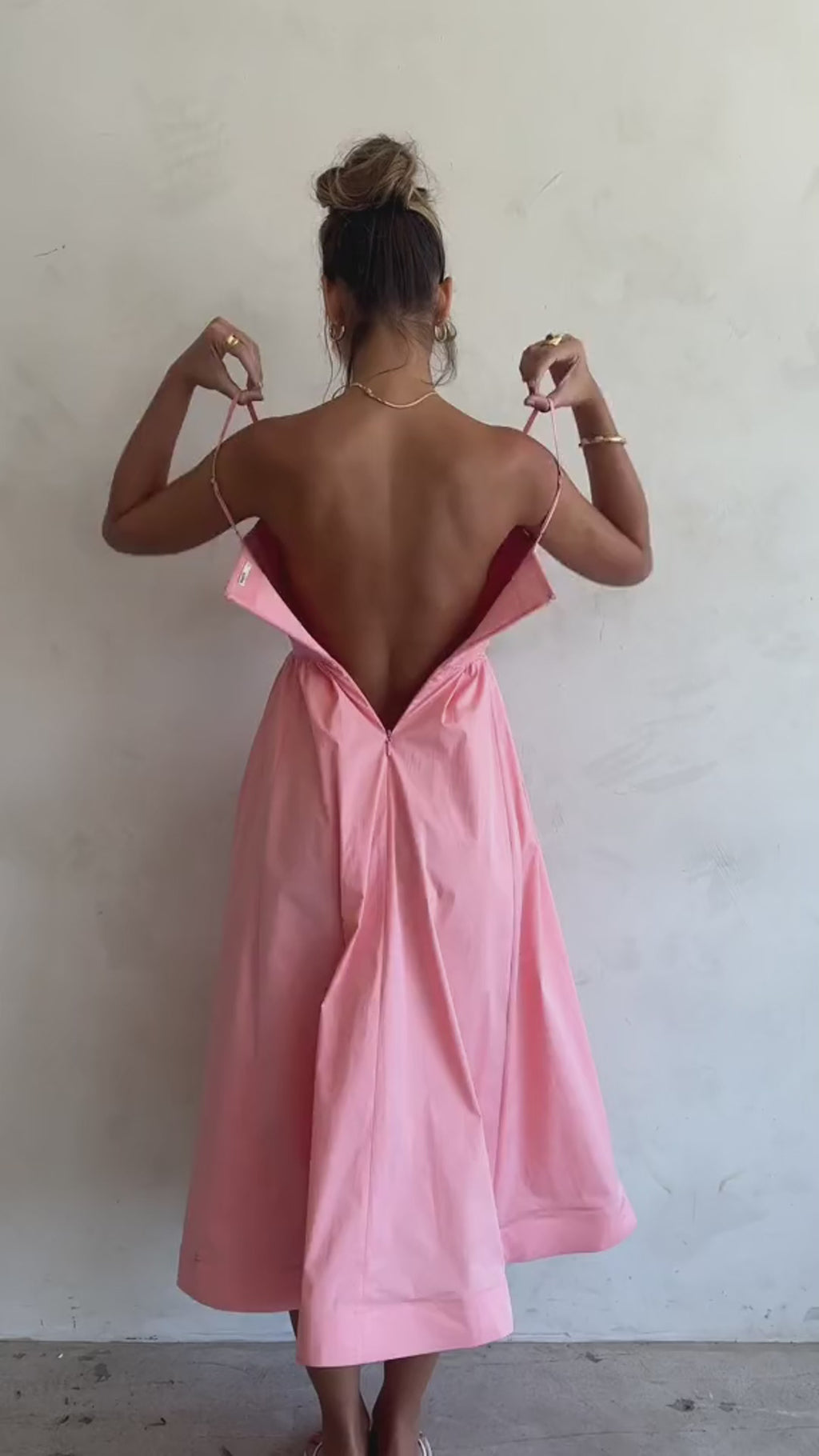 Abito Midi Svasato "Flora" – Eleganza Minimal